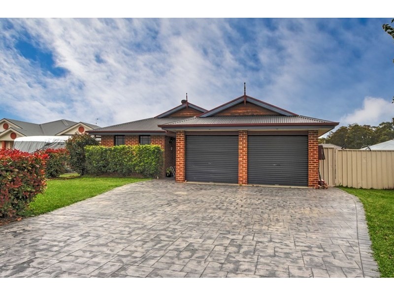 55 Rayleigh Drive, Worrigee NSW 2540