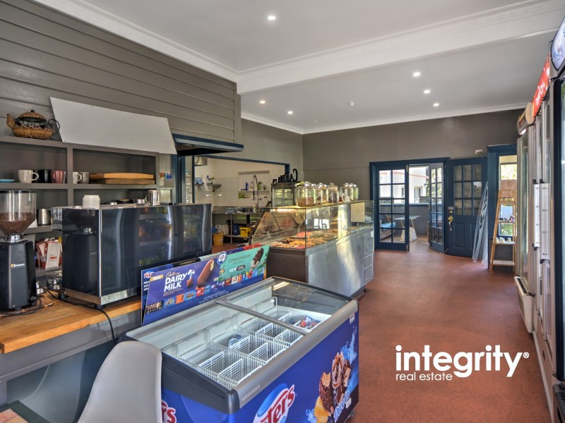 71 Plunkett Street, Nowra NSW 2541