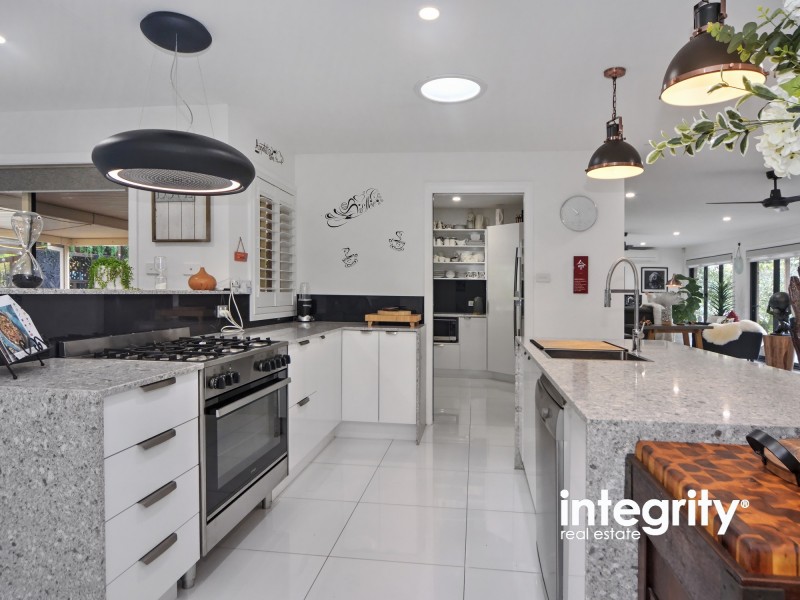 41 Lochaven Drive, Bangalee NSW 2541