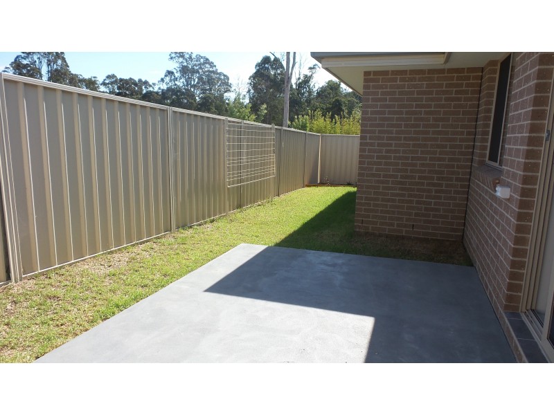 3/5 Elian Crescent, South Nowra NSW 2541