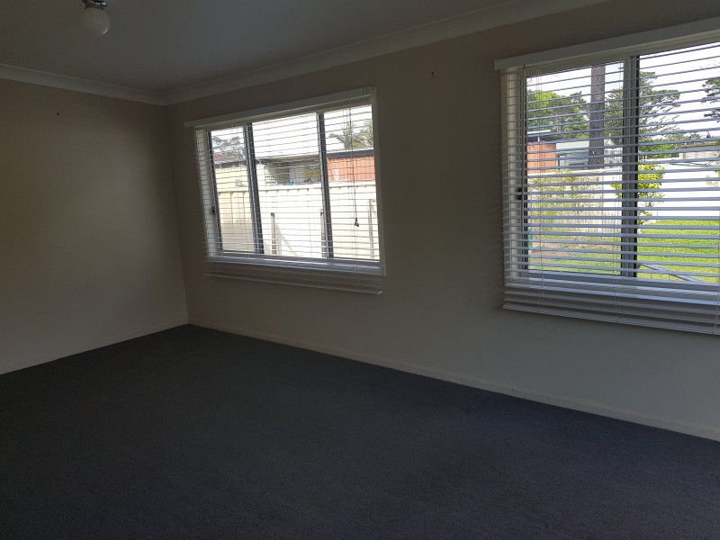 9 West Street, Greenwell Point NSW 2540
