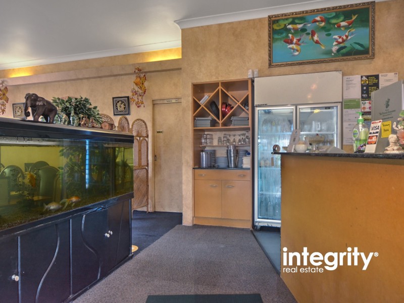 27 Bridge Road, Nowra NSW 2541