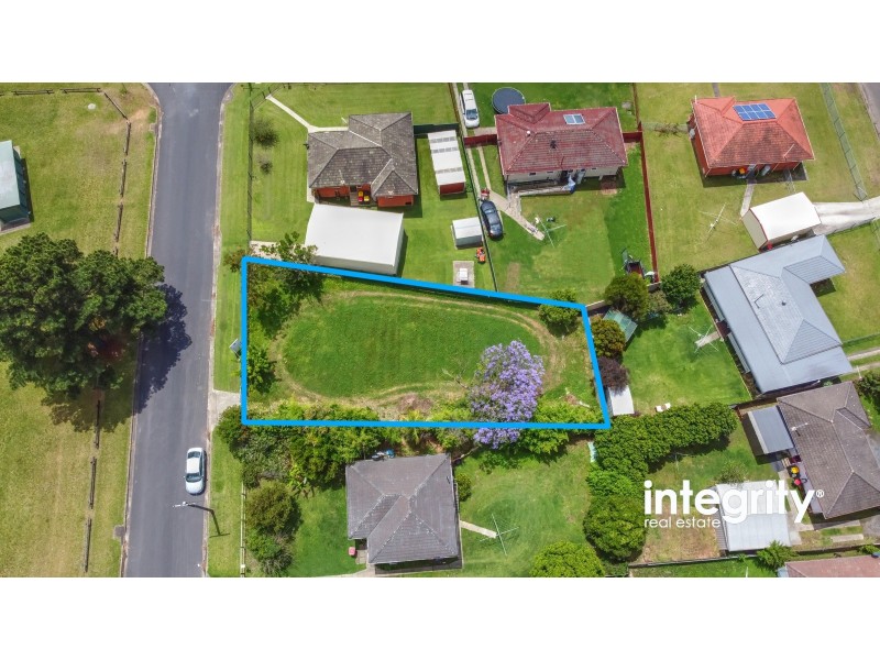2 Hobart Street, Nowra NSW 2541