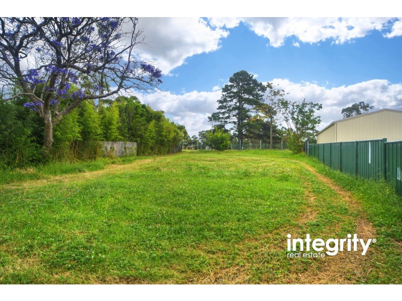 2 Hobart Street, Nowra NSW 2541