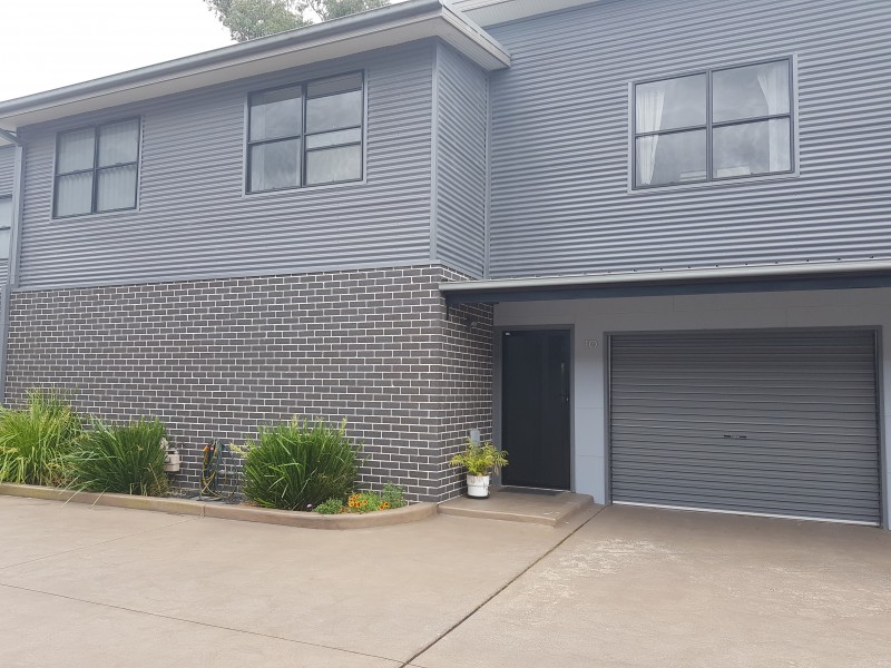 10/429A Princes Highway, Bomaderry NSW 2541