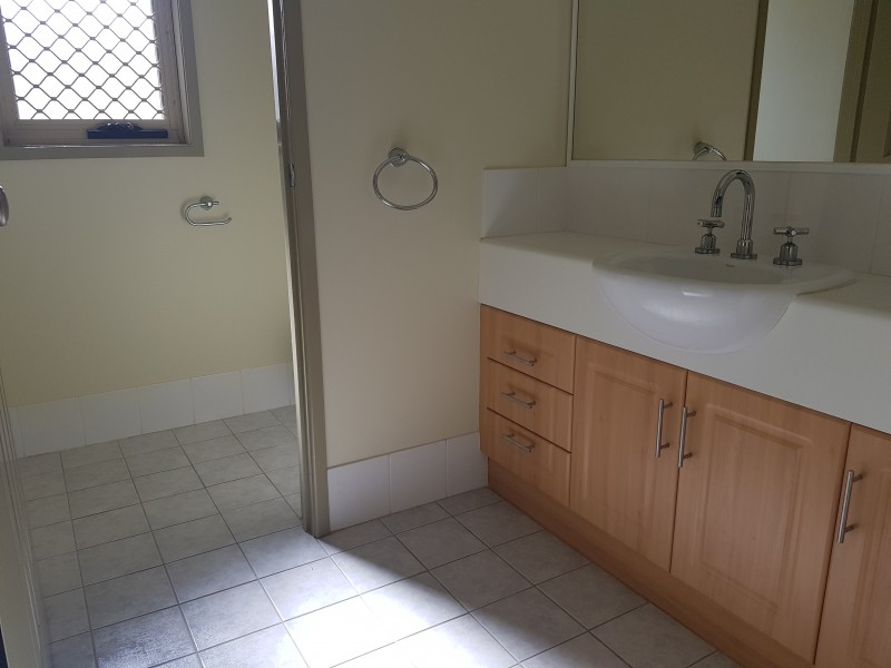 15 Blue Gum Way, North Nowra NSW 2541