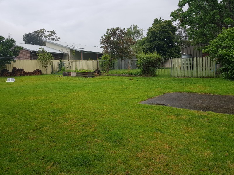 23 Bowada Street, Bomaderry NSW 2541