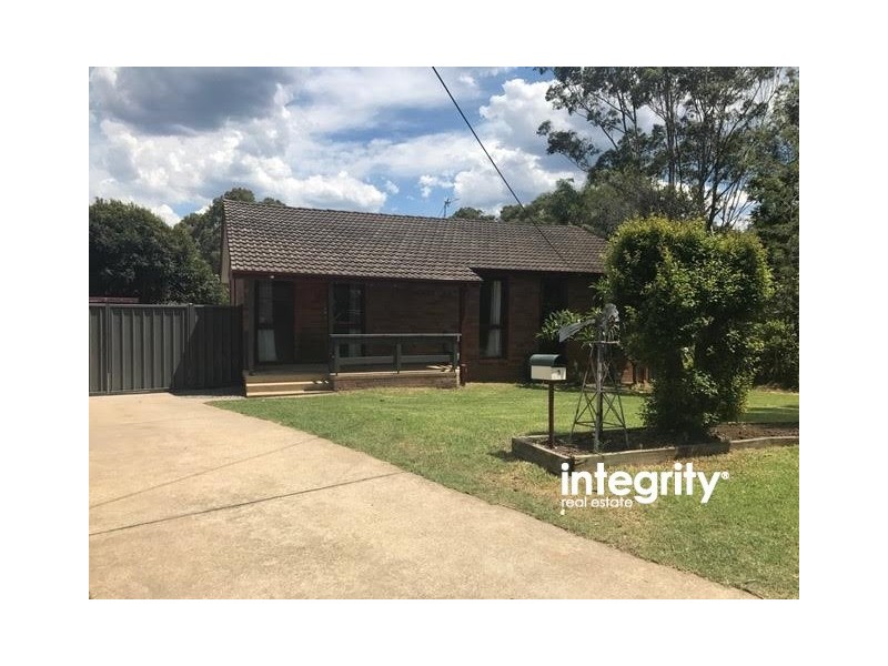 3 Ulrick Place, Nowra NSW 2541