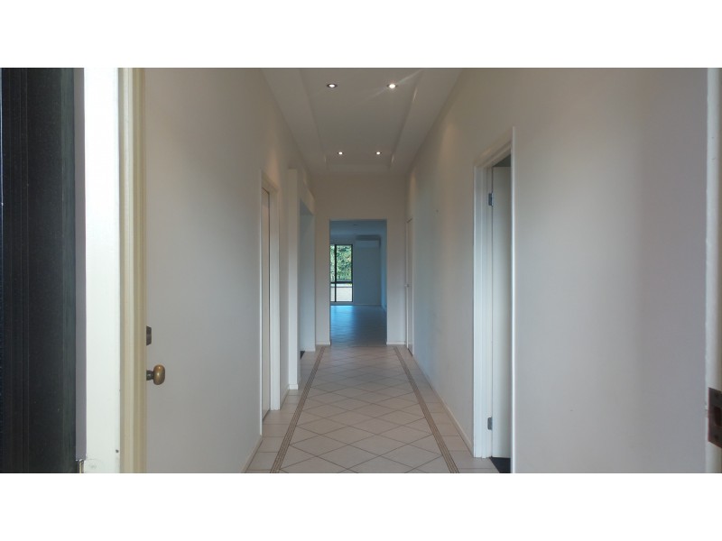 20 Hibiscus, Bomaderry NSW 2541