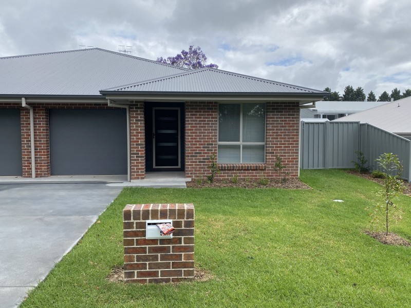 36 Cavanagh Lane, West Nowra NSW 2541