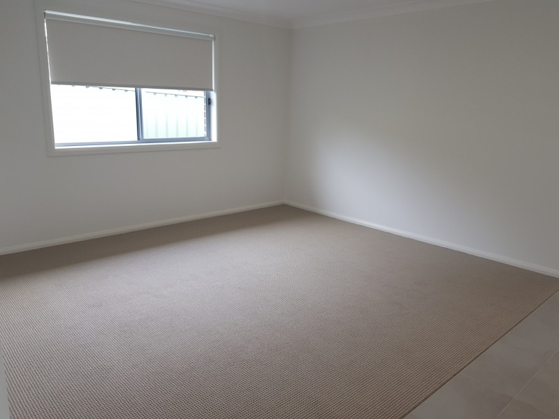 16 Adele Close, Nowra NSW 2541