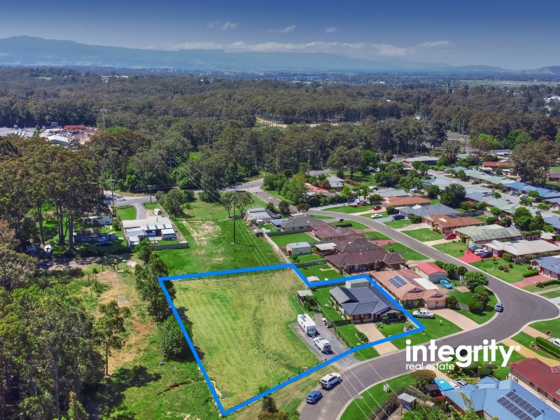 11 Lightwood Drive, West Nowra NSW 2541