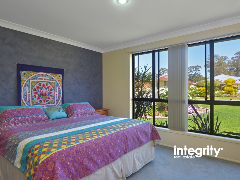 11 Lightwood Drive, West Nowra NSW 2541