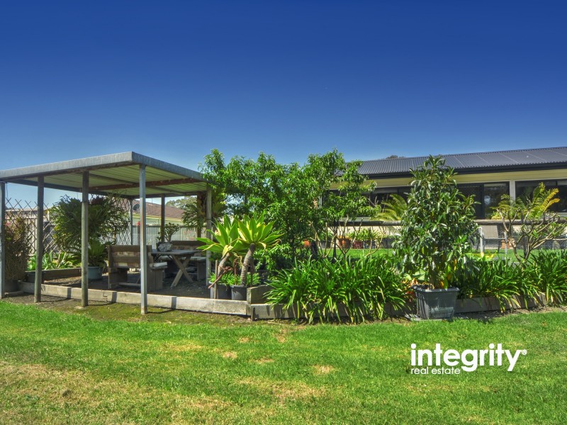 11 Lightwood Drive, West Nowra NSW 2541