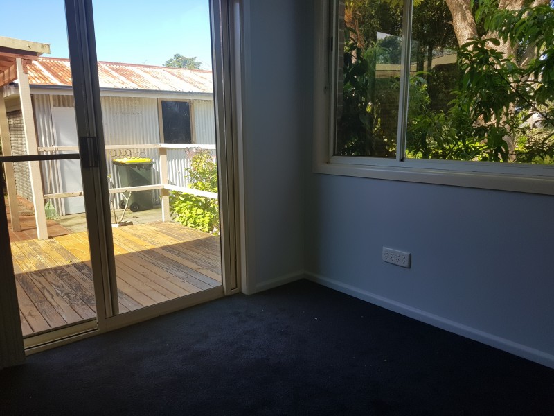 4 Crest Avenue, North Nowra NSW 2541