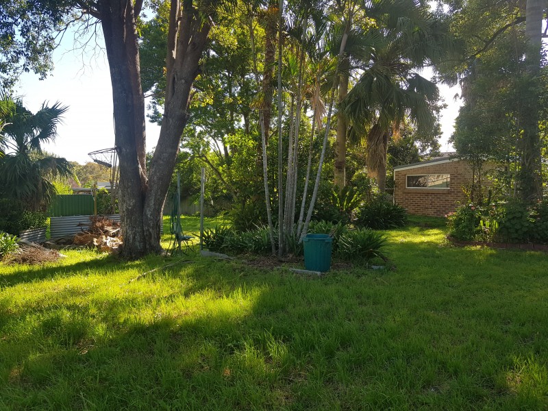4 Crest Avenue, North Nowra NSW 2541