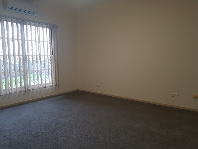 4/5 Dryden Close, Nowra NSW 2541