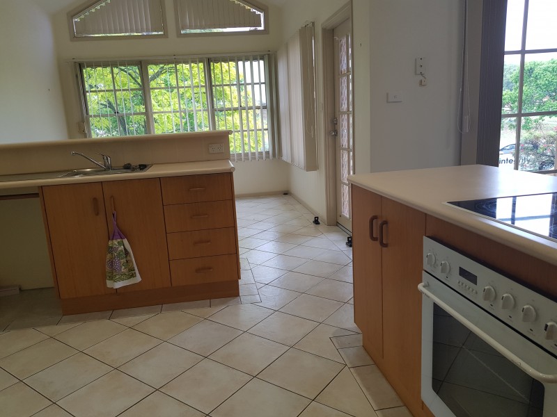 4/5 Dryden Close, Nowra NSW 2541