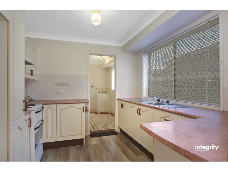 2/7 Hamilton Place, Bomaderry NSW 2541