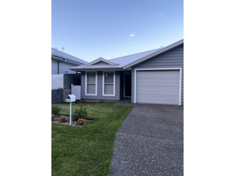 5/30 Cavanagh Lane, West Nowra NSW 2541