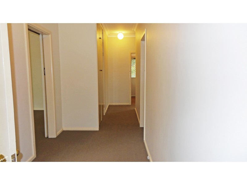 104 West Birriley Street, Bomaderry NSW 2541