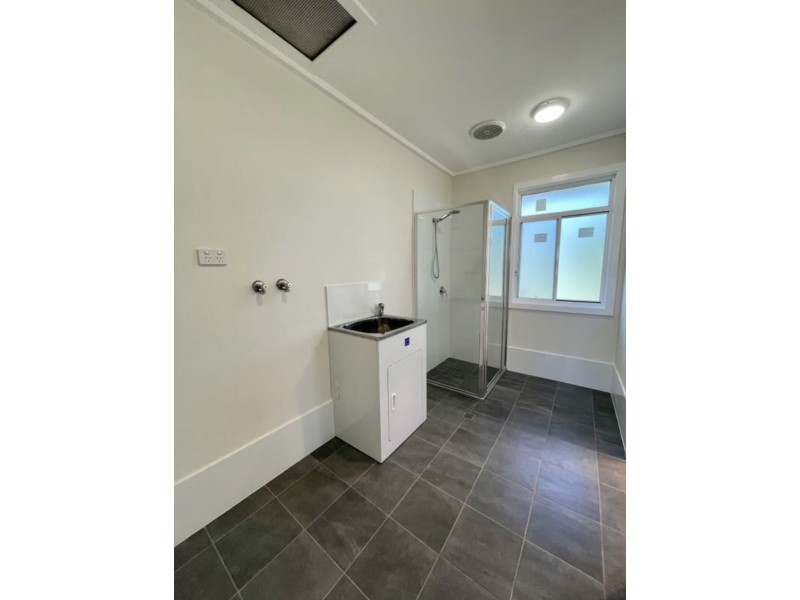 42 Birriley Street, Bomaderry NSW 2541