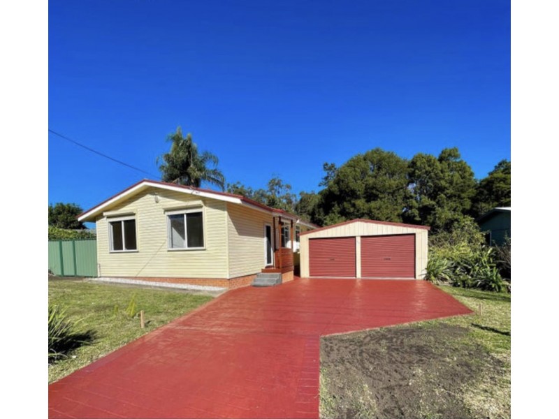 42 Birriley Street, Bomaderry NSW 2541