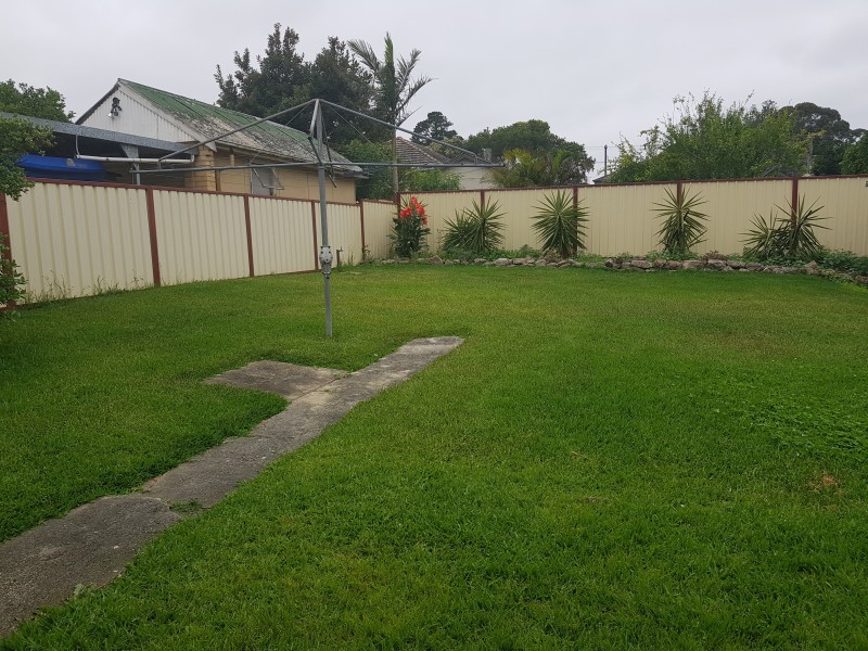 12 Morton Parade, Nowra NSW 2541
