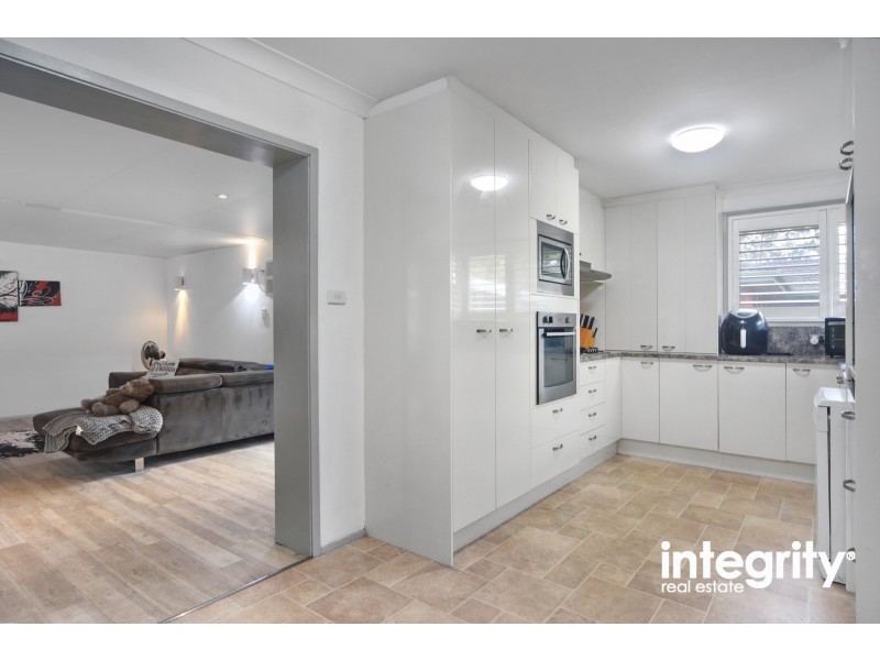 4 Pioneer Place, Nowra NSW 2541