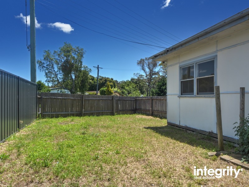 2A Ernest Street, Nowra NSW 2541