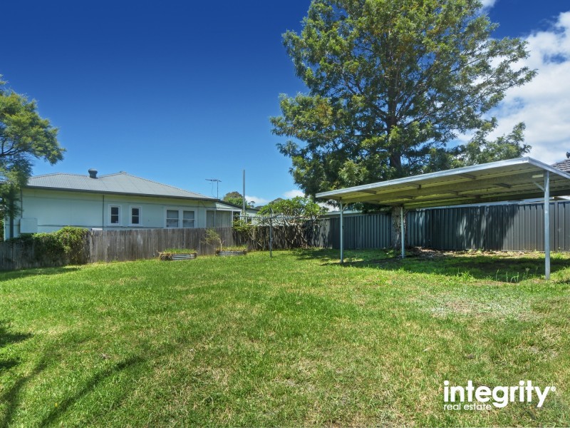 2A Ernest Street, Nowra NSW 2541