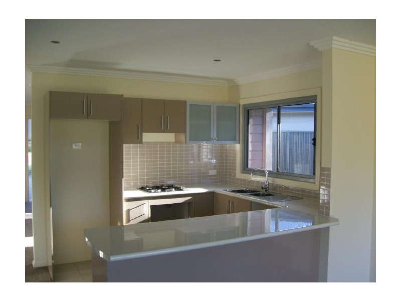 6/8 Mckinnon Street, Nowra NSW 2541