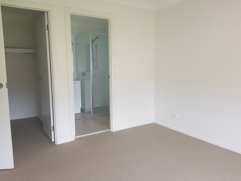 20 Adele Close, Nowra NSW 2541