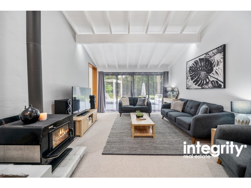 8 Bimbimbie Avenue, Bangalee NSW 2541