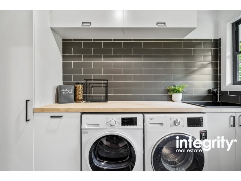 8 Bimbimbie Avenue, Bangalee NSW 2541