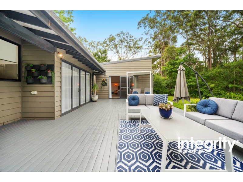 8 Bimbimbie Avenue, Bangalee NSW 2541