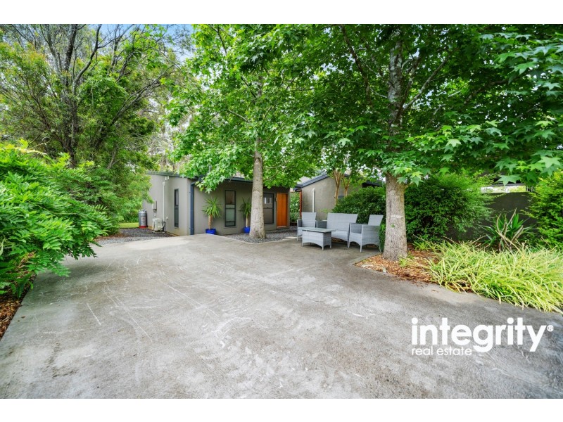 8 Bimbimbie Avenue, Bangalee NSW 2541