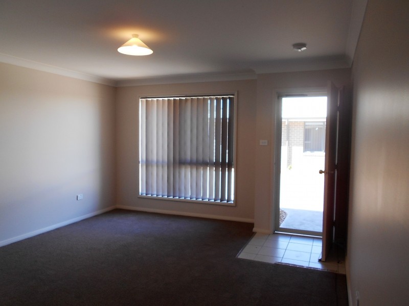 8/26 Hawthorn Avenue, Nowra NSW 2541