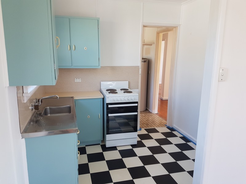 9 McKay Street, Nowra NSW 2541