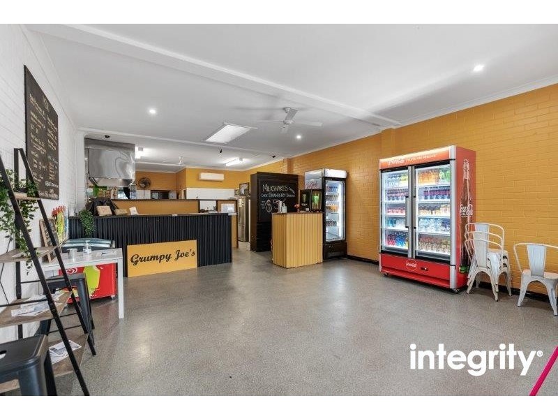 2/151 Prince Edward Avenue, Culburra Beach NSW 2540
