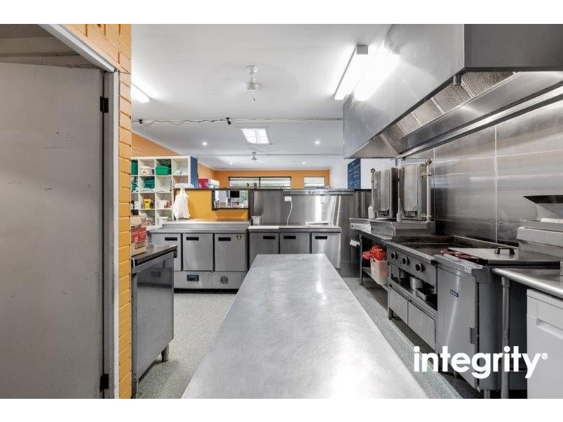 2/151 Prince Edward Avenue, Culburra Beach NSW 2540