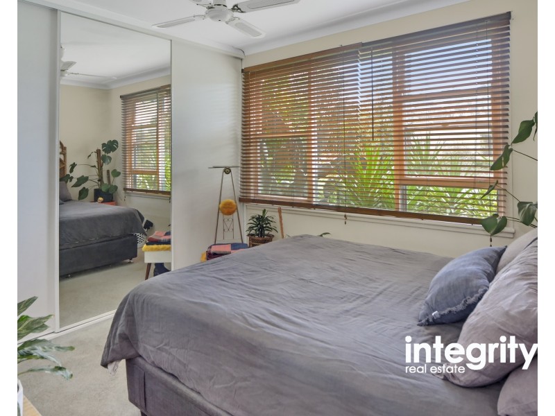 10 Lynburn Avenue, Bomaderry NSW 2541