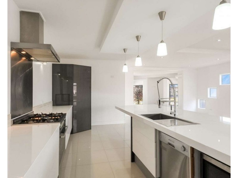 11 Barbata Grove, South Nowra NSW 2541