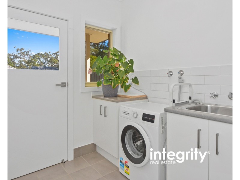 24/33 Lynburn Avenue, Bomaderry NSW 2541