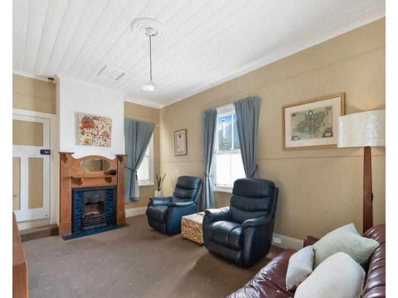 93 Osborne Street, Nowra NSW 2541