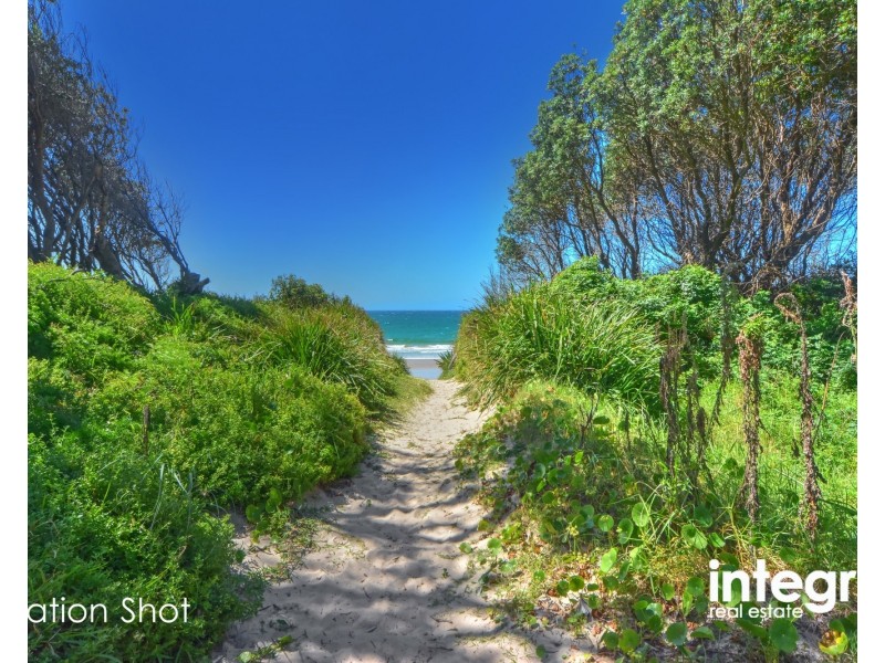 43 Nowra Road, Currarong NSW 2540