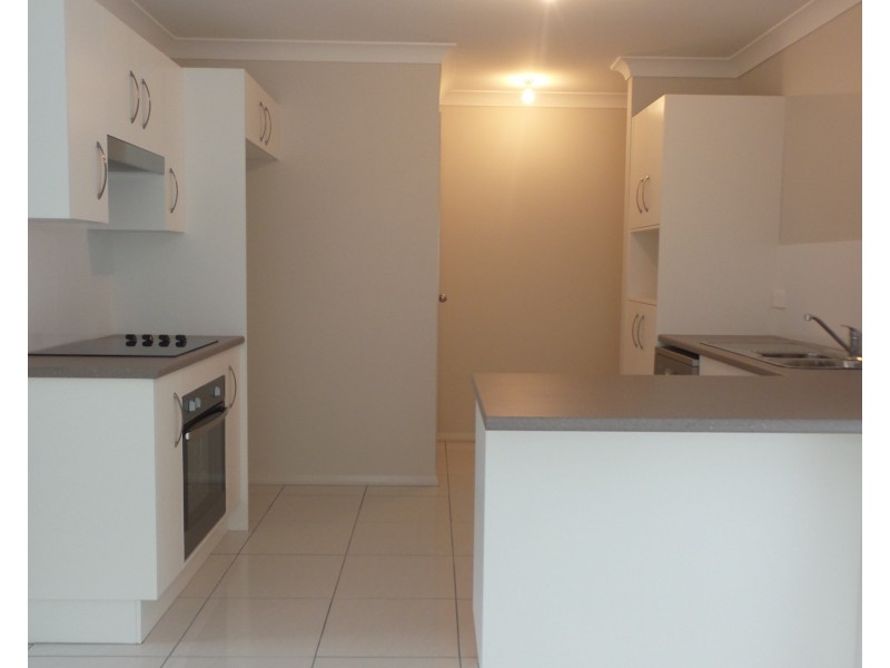4/5 Elian Crescent, South Nowra NSW 2541