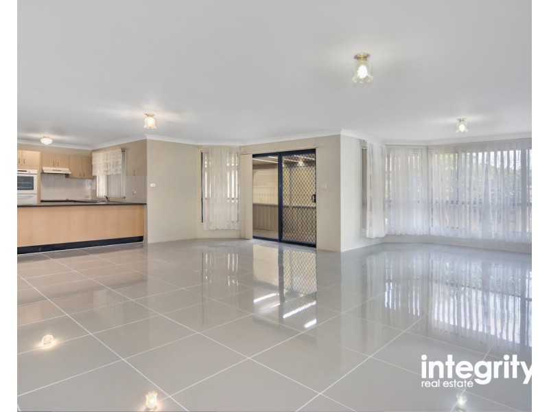 14 Bluewattle Road, Worrigee NSW 2540