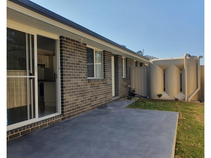 2/13 Evergreen Place, South Nowra NSW 2541