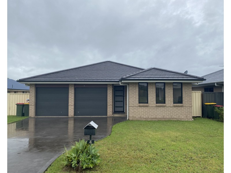 4 Golden Ash Close, Worrigee NSW 2540